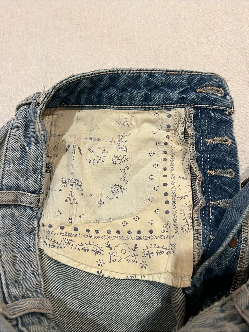 Free People We the Free Above and Beyond Baggy Tomboy Shorts NWT Size 24